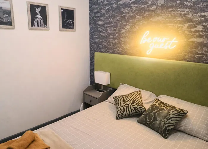 Pitchside Room 1 Near Anfield Sleeps 7